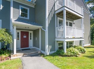 48 Evergreen Rd #214, Leeds, MA 01053