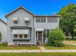 49 E 4th St, Wyoming, PA 18644