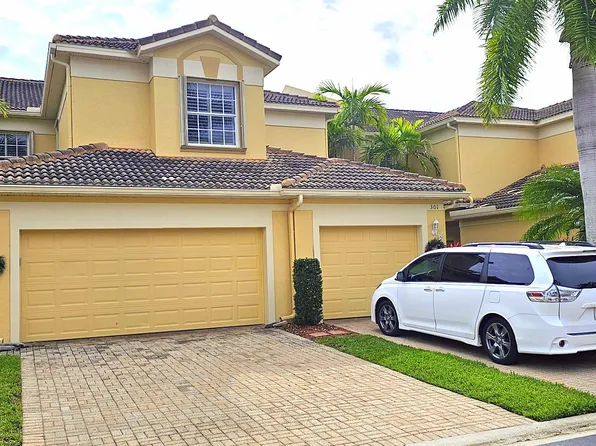 6030 Jonathans Bay Cir APT 302, Fort Myers, FL 33908