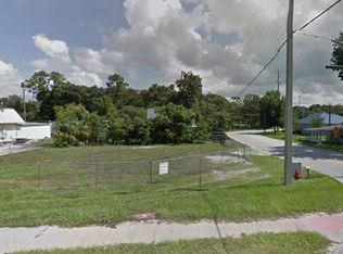 2300 W Main St, Leesburg, FL 34748