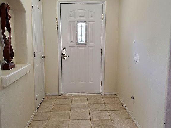 Tiffany light in entryway