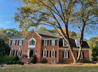 208 Carters Grove Ln, Lynchburg, VA