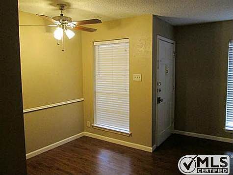 4th image of 5504 Birchman Ave APT 27