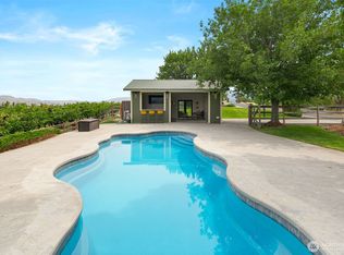 820 Summit Blvd, Manson, WA 98831