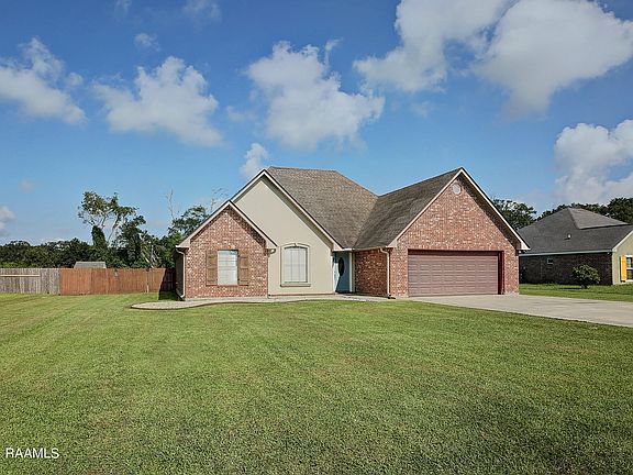3rd image of 1032 Brookewood Drive Dr