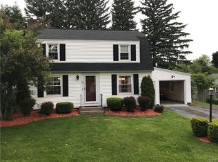 40 Bedford Dr, Whitesboro, NY 13492