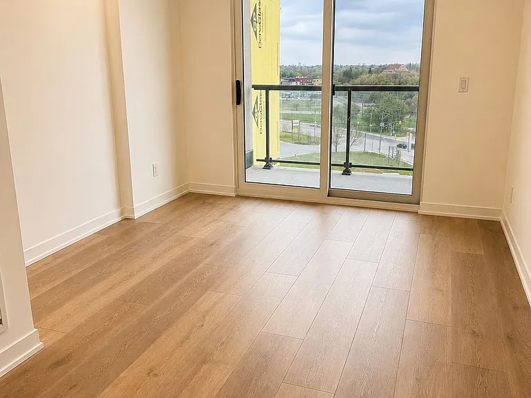 33 Erie Ave #906 — Photo 5