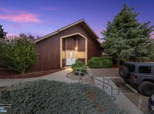 22 Village Ln, Tehachapi, CA 93561