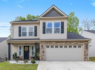 428 Timberwood Dr, Woodruff, SC 29388