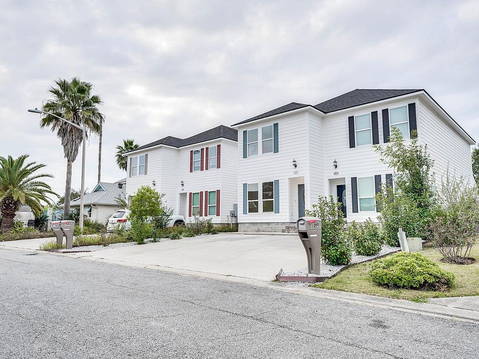 1st image of 106 Appleoak Ave #A