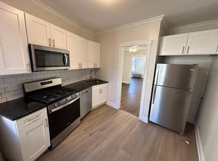 7223 N Sheridan Rd APT 3, Chicago, IL 60626