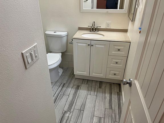 3rd image of 5040 Sterling Ct Unit A