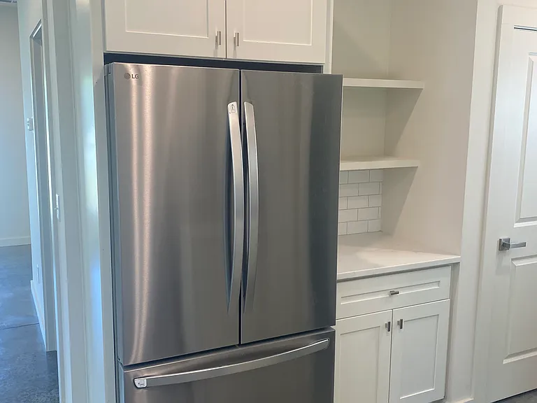 1822 Doscher Ave — Photo 12