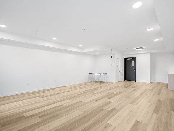 2nd image of 37994 2nd Ave #305