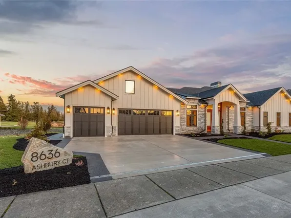 8636 Ashbury Ct, Blaine, WA 98230