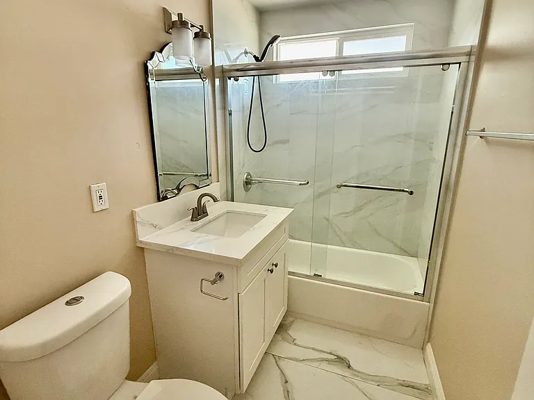 3154 Bartlett Ave — Photo 7