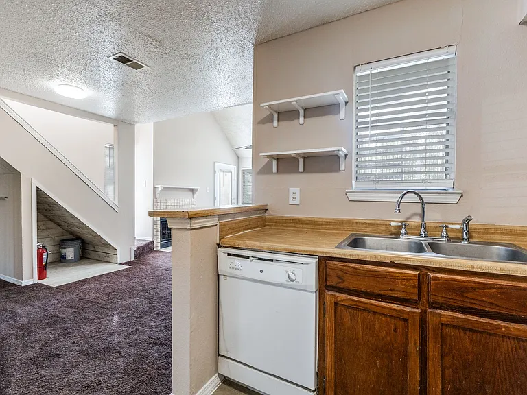 9833 Walnut St #203 — Photo 7