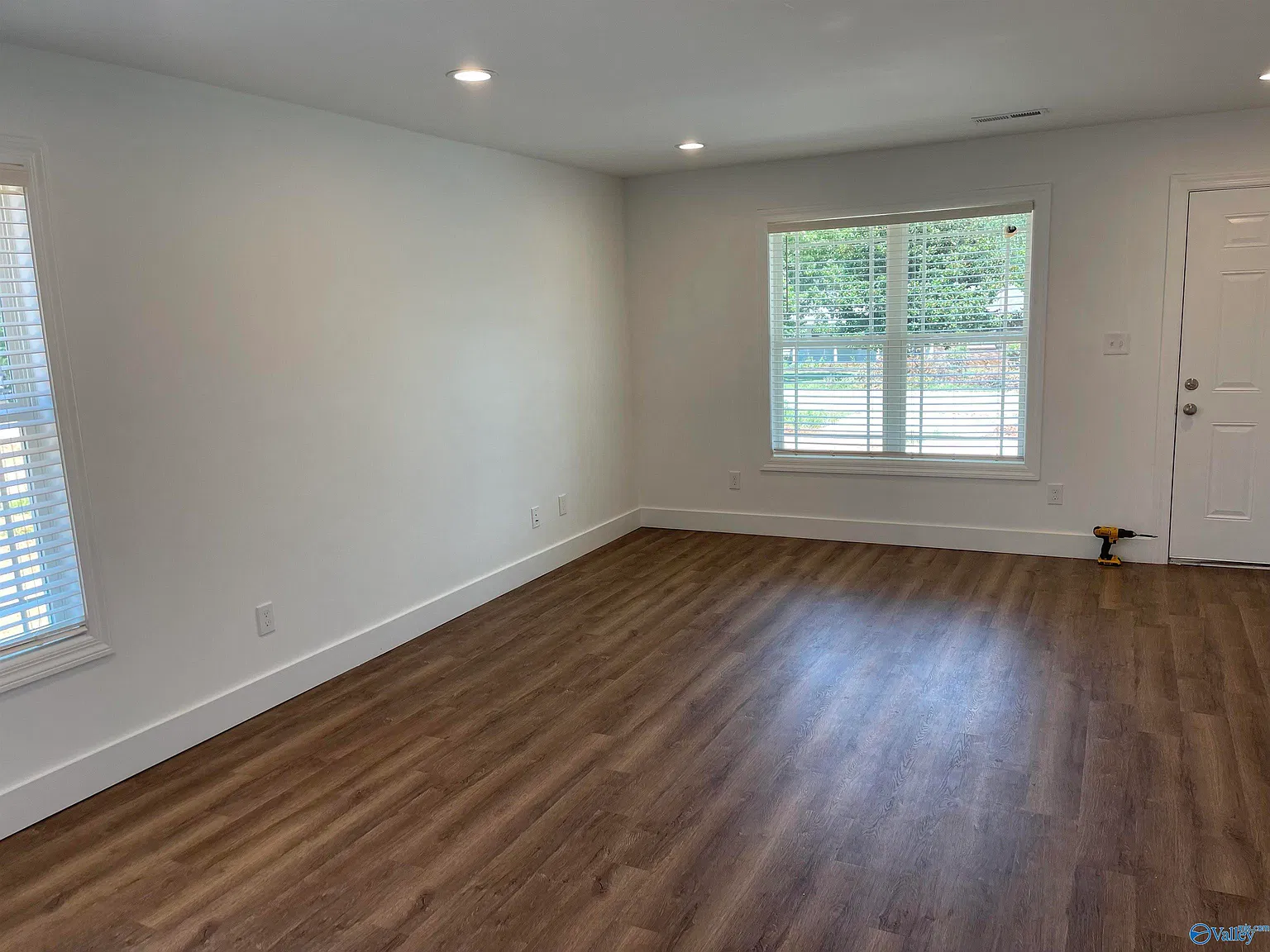 2 bed, 2.0 bath, 1038 sqft, $1,400 — Photo 4