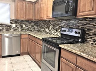 3226 Bolton Gardens Dr, Houston, TX 77066