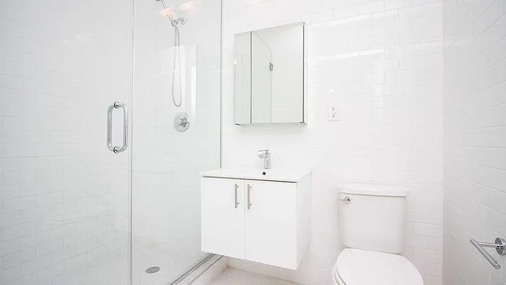 Rented by Nooklyn NYC LLC | media 4