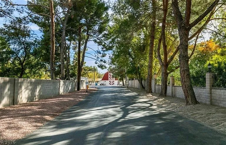 7258 Loma Alta Cir — Photo 54