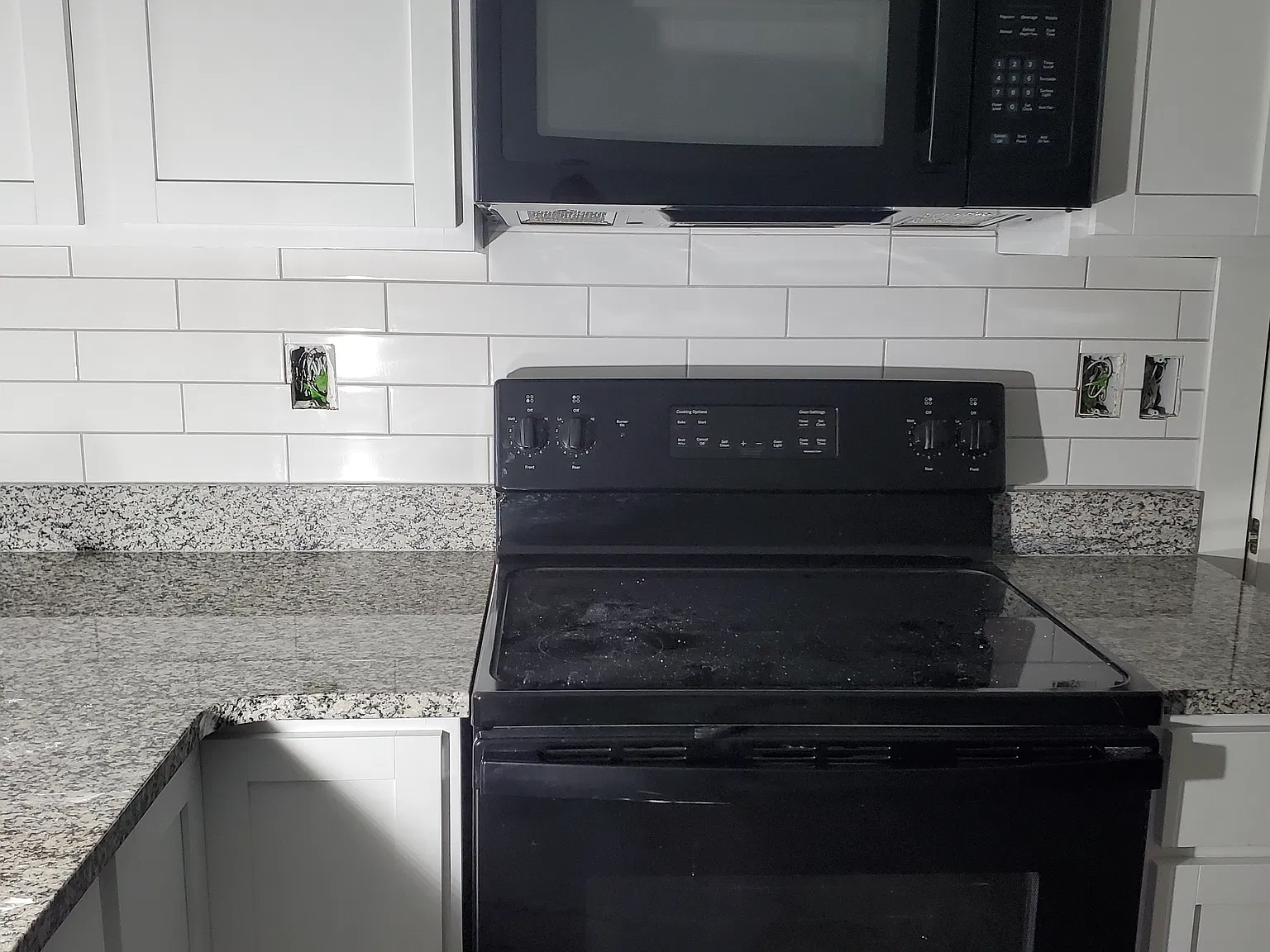 3 bed, 1200 sqft, $1,550 — Photo 2