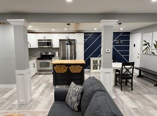 112 English Village Rd APT 103, Manchester, NH 03102