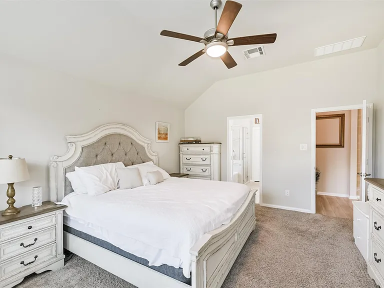 18906 Sorrento Point Dr — Photo 12
