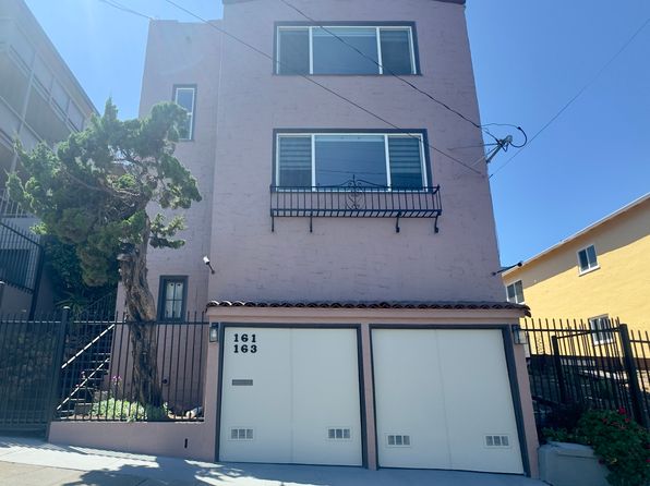 163 Perry Pl
