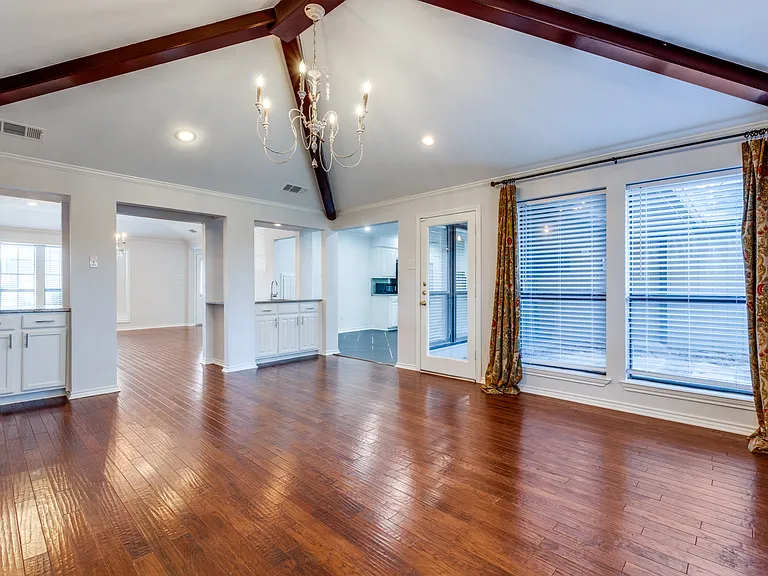 6611 Mimms Dr — Photo 11