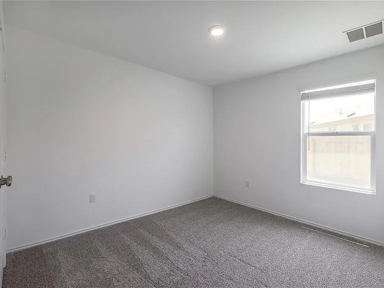 10724 Steinbeck Dr — Photo 14