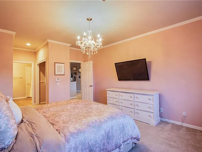 9116 Vista Greens Way — Photo 12
