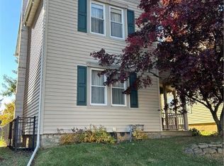 731 Locust St N, Catasauqua, PA 18032