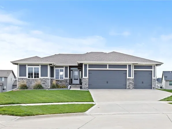 1204 NW 4th Ct, Grimes, IA 50111