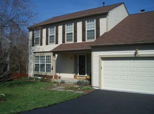 12304 Cliveden St, Herndon, VA 20170