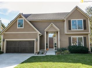 5701 W 152nd Pl, Overland Park, KS 66223