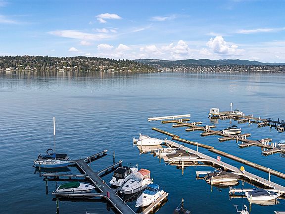 3rd image of 9468 Rainier Avenue S #M-30