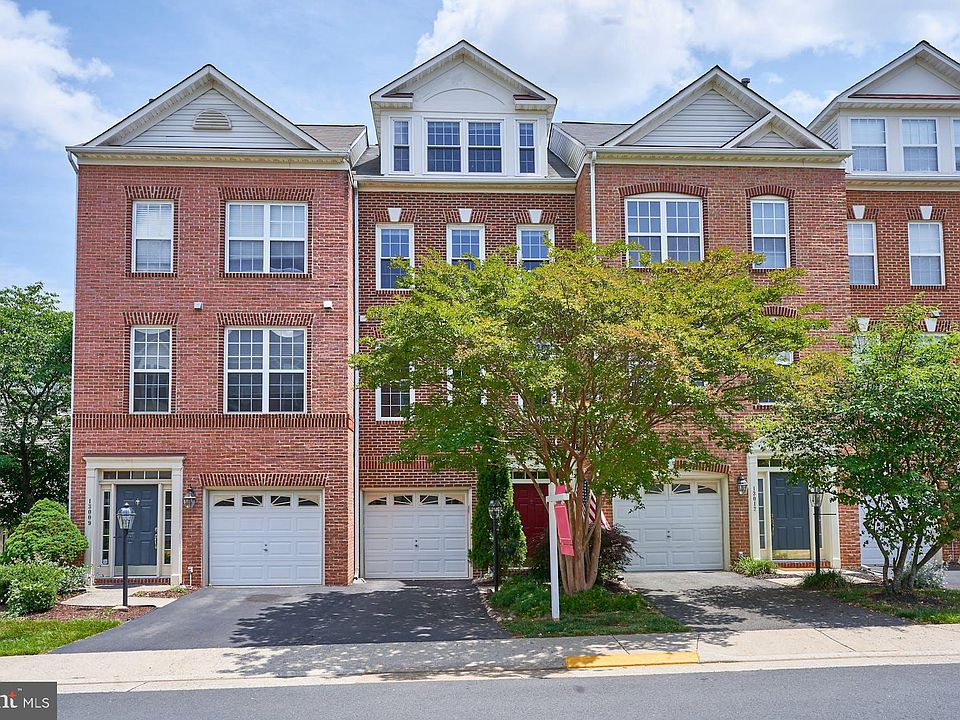 1st image of 13011 Park Crescent Cir