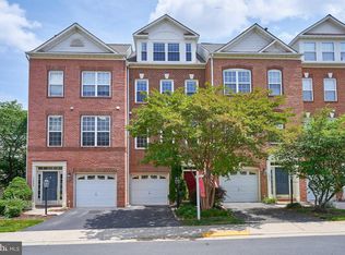 13011 Park Crescent Cir, Herndon, VA 20171