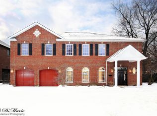 806 Wedel Ln, Glenview, IL 60025