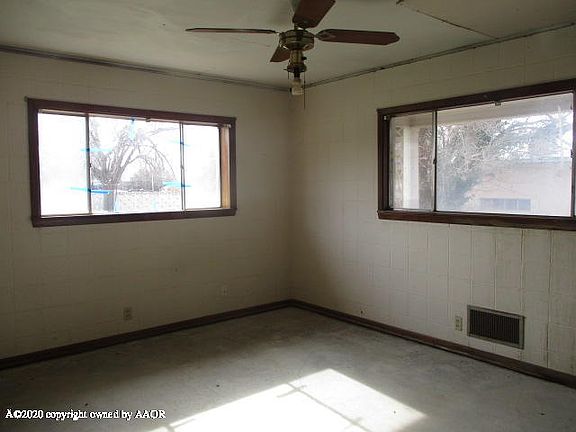 3rd image of 506 S Sheridan Ave