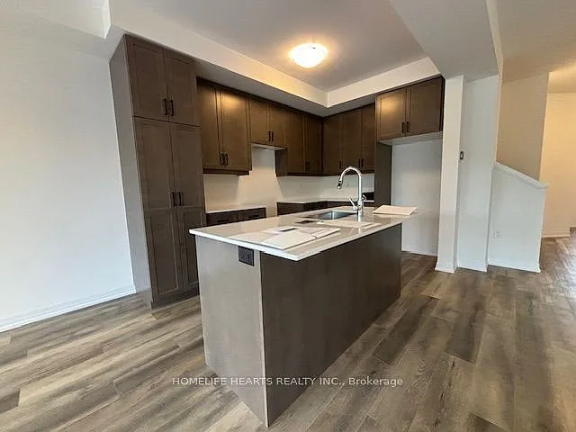 90 Gort Ave — Photo 7