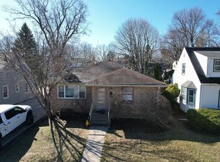 4109 Mineral Point Rd, Madison, WI 53705