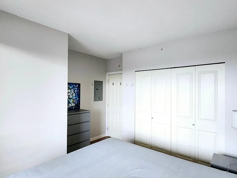 511 Rochester Ave #709 — Photo 2