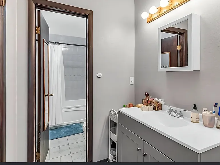 217 W Linden Ave — Photo 11