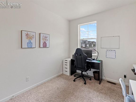 4th image of 6914 Maidford Dr