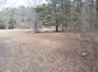1407 N Hixville Rd, Dartmouth, MA 02747