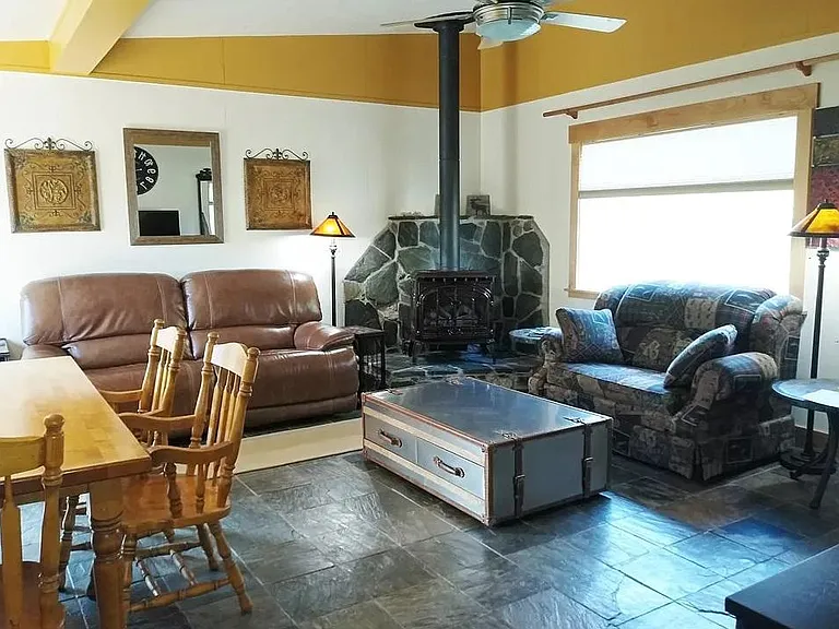 1207 Boydstun Ln — Photo 7