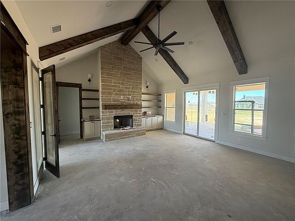 3rd image of 7822 Mathis Creek Dr