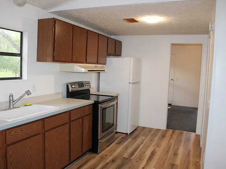 5954 Skokie Rd — Photo 10
